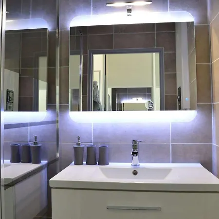 Appt T2 4 Pers, Terrasse, Parking, Piscine - Saint Pierre La - Fr-1-229d-62 Apartment Fleury (Aude)