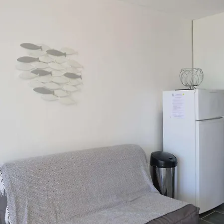Appt T2 4 Pers, Terrasse, Parking, Piscine - Saint Pierre La - Fr-1-229d-62 * Fleury (Aude)